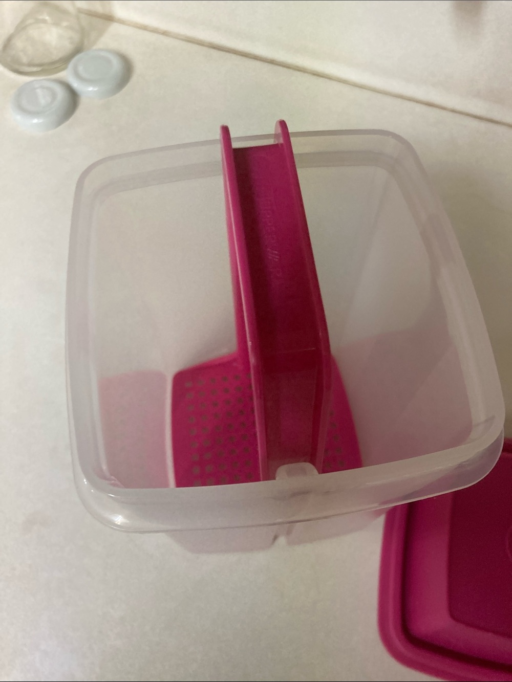 Tupperware Puckle keeper Storage Container Set with Insert - Home Organization - Picture 3 of 5